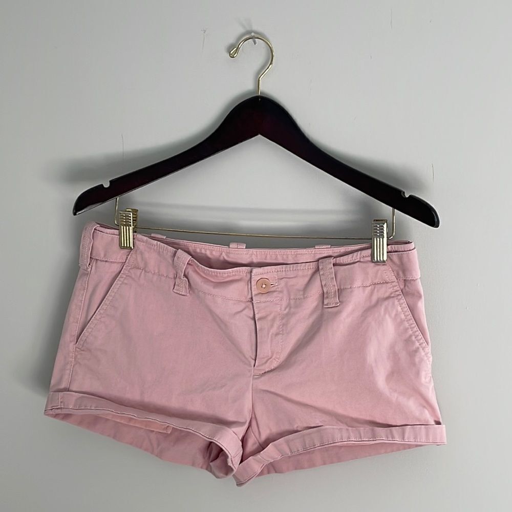 London Jean Shorts. Size 4 Pink
